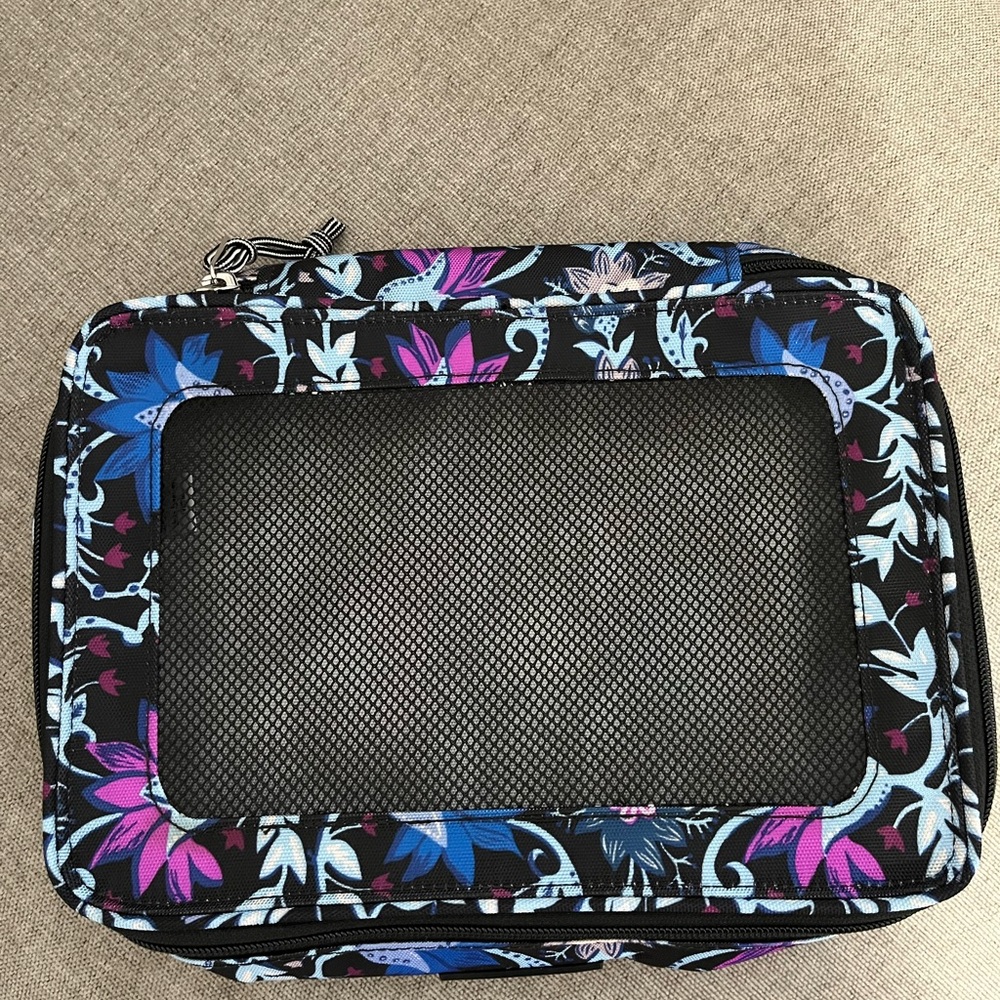 Vera Bradley Packing Cube in Bramble Vines
